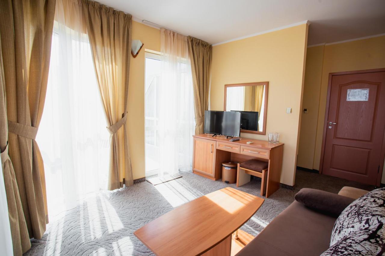 Hotel Dolphin Ravda Eksteriør billede